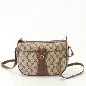 Gucci GG Supreme Sherry Leather Crossbody Bag